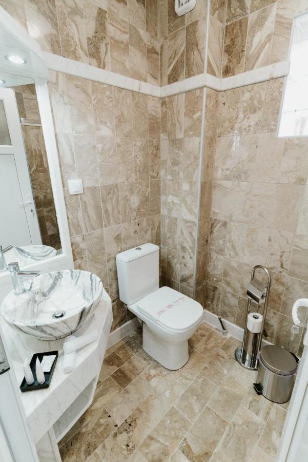 Blue And White Luxury Suites Nea Kallikrateia Dış mekan fotoğraf